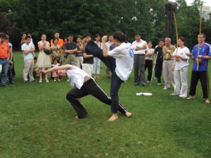 Hip-hoppers take to a Brazilian beat Hip-hoppers take to a Brazilian beat
