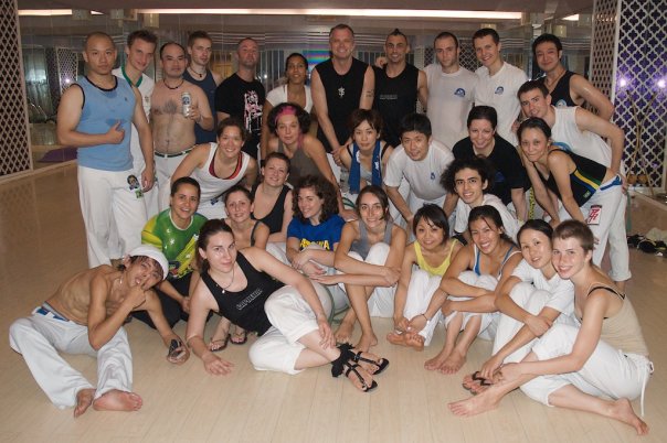 Mestre Espeto and Capoeira Mandinga Shanghai (July, 2009) Mestre Espeto and Capoeira Mandinga Shanghai (July, 2009)